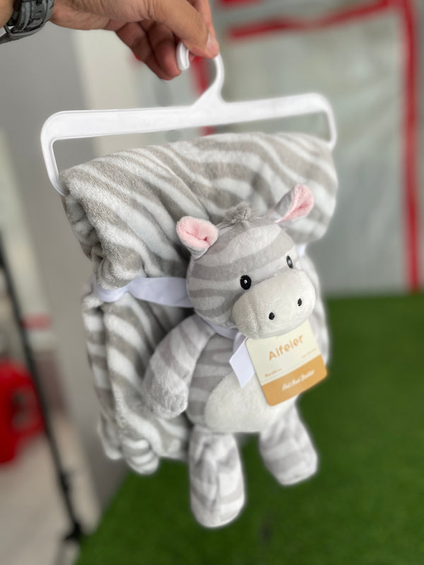 SHT284- Plush blanket with Stuff Toy