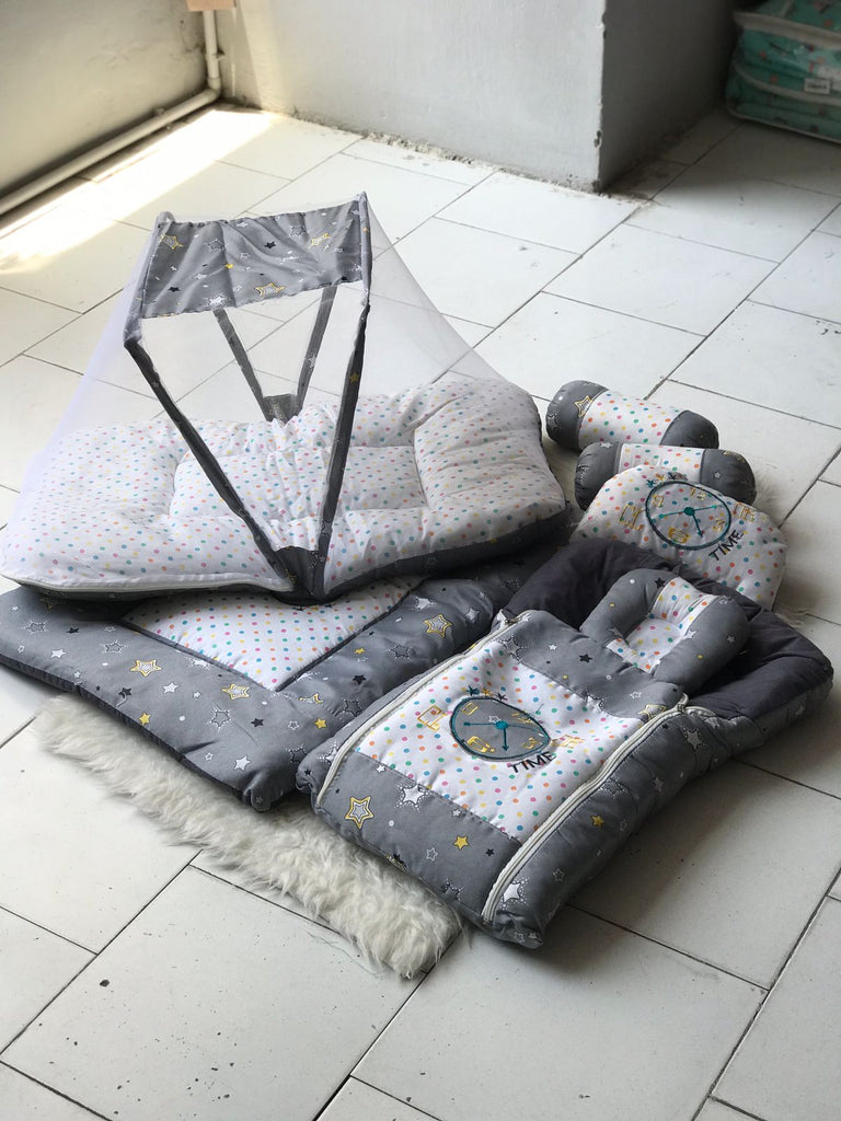 Star Print Bed Set 8 Pieces